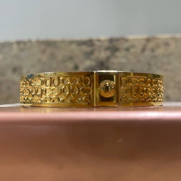 Gold bracelet/Bangle COACH Great Condition- stackable - Picture 2 of 5